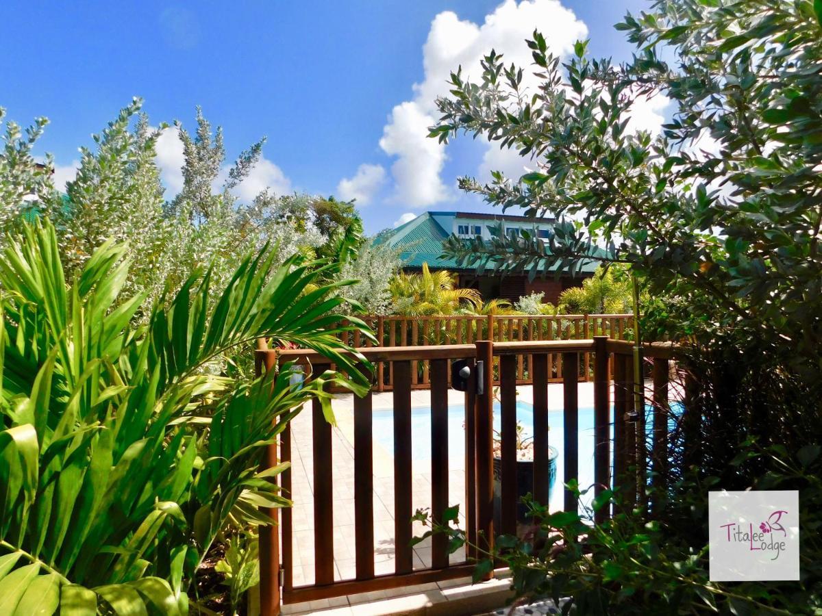 Titalee Lodge 3 Villas Autour D'Une Piscine Saint-Francois  Zewnętrze zdjęcie