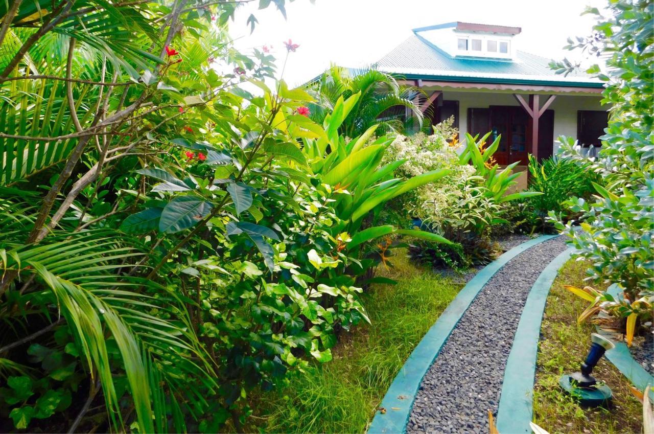 Titalee Lodge 3 Villas Autour D'Une Piscine Saint-Francois  Zewnętrze zdjęcie